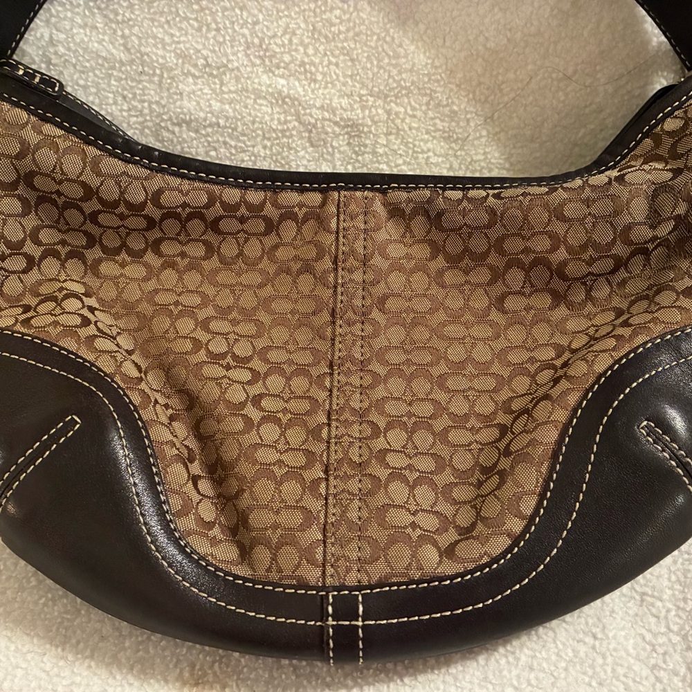 Vintage COACH Soho Brown Leather Khaki Y2K Mini Signature C Hobo #6351 EUC - Picture 2 of 13